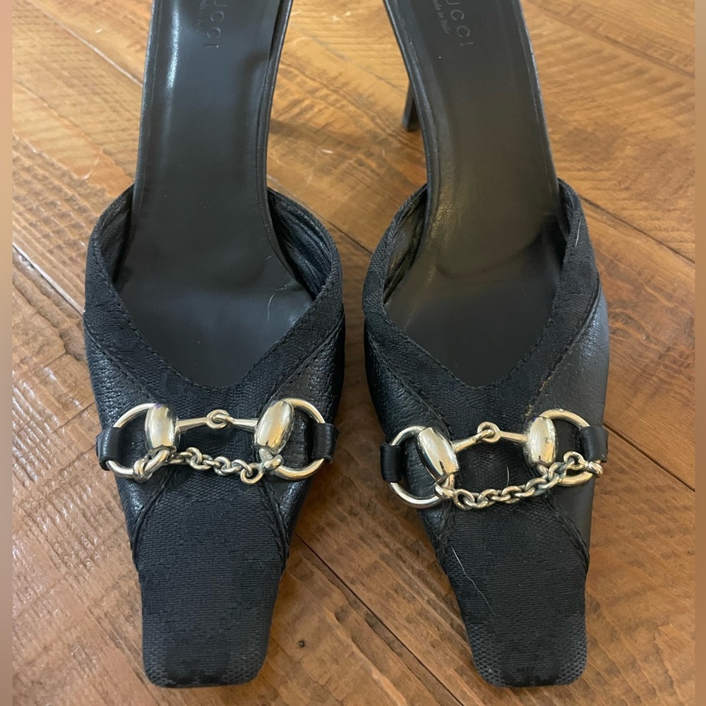 Gucci heels